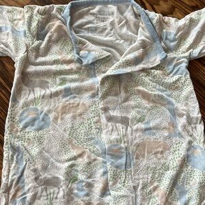 Magnetic me footed pajamas. Forest animals print. 3-6m